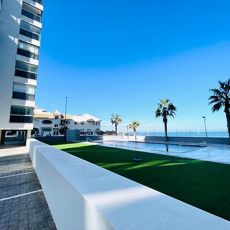 Apartamento En Primera Linea Con Vistas A La Playa Ensenada Del Esparto Del Residencial Vina Del Mar Apartman La Manga del Mar Menor Kültér fotó