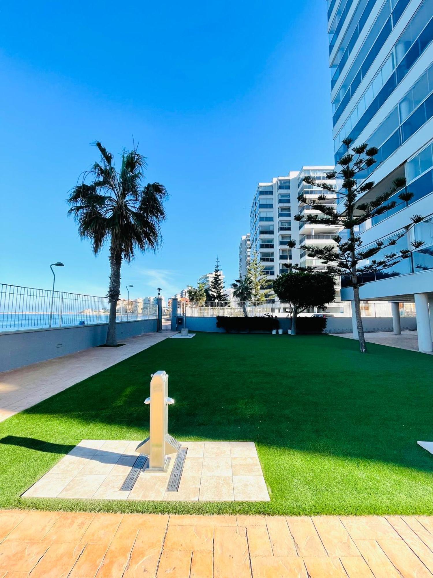 Apartamento En Primera Linea Con Vistas A La Playa Ensenada Del Esparto Del Residencial Vina Del Mar Apartman La Manga del Mar Menor Kültér fotó
